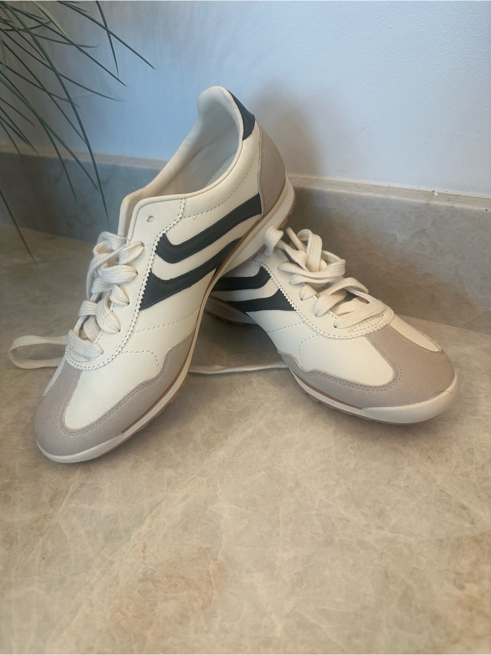 No Boundaries Retro Sneaker
